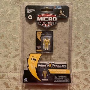 World’s Smallest Action Micro-Figures Saran’s Power Rangers “Yellow Ranger” #111